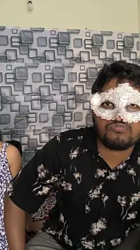 Family02 online show from November 2025 04:07:02 PM