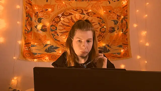 AliceCUNTach online show from April 2026 05:12:02 AM