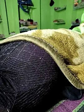 Hot lali 555 online show from October 2025 01:06:02 AM