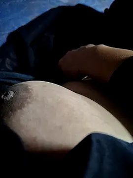 Hot lali 555 online show from October 2025 06:15:01 AM