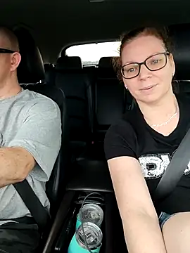 aussiepeaches online show from November 2025 07:03:02 AM