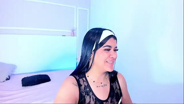 Snapshot of TianaGlow26 chatting on October 2025 07:15:01 PM TianaGlow26 online show from October 2025 07:15:01 PM