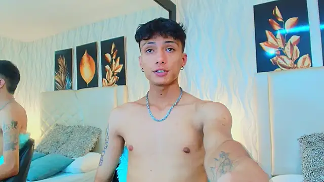 Lean Portman online show from September 2025 08:41:01 PM