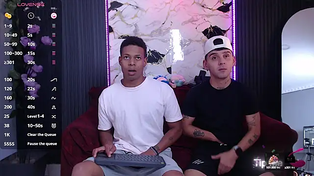 SpicyBoys X online show from October 2025 09:01:01 PM