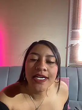 CelestePinkk  online show from September 2025 05:13:01 PM
