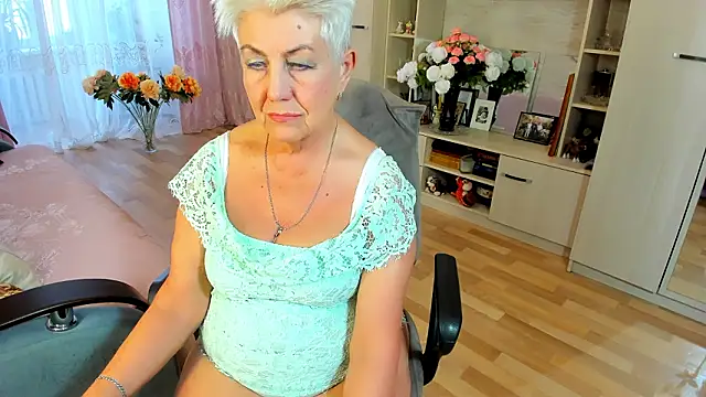 HotandMature online show from March 2026 09:16:01 AM