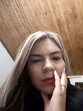 Snapshot of Vanesa-1 chatting on September 2025 11:49:01 PM Vanesa-1 online show from September 2025 11:49:01 PM