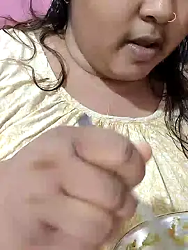 Snapshot of hotbhabhi011 chatting on June 2026 10:52:02 AM hotbhabhi011 online show from June 2026 10:52:02 AM