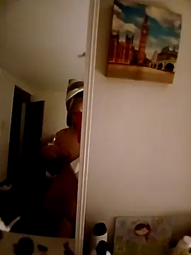 Venuxx online show from March 2026 11:44:01 PM