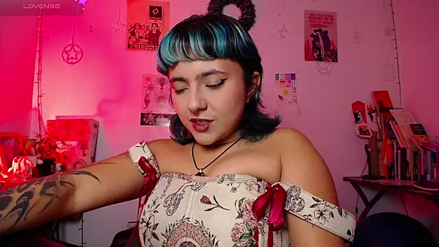 AlmaNanax online show from January 2026 06:51:02 AM