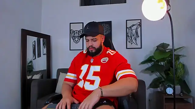 Justin kingX7 online show from April 2026 02:47:02 AM