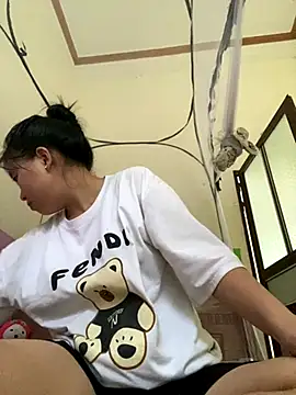 viluna online show from September 2025 02:39:02 AM