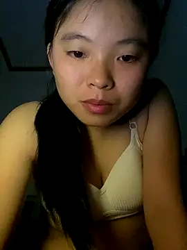 viluna online show from December 2025 02:00:02 PM