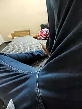 mommylover5 online show from November 2025 03:13:02 PM