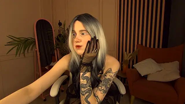 Snapshot of luna__light chatting on September 2025 09:38:02 PM luna light online show from September 2025 09:38:02 PM