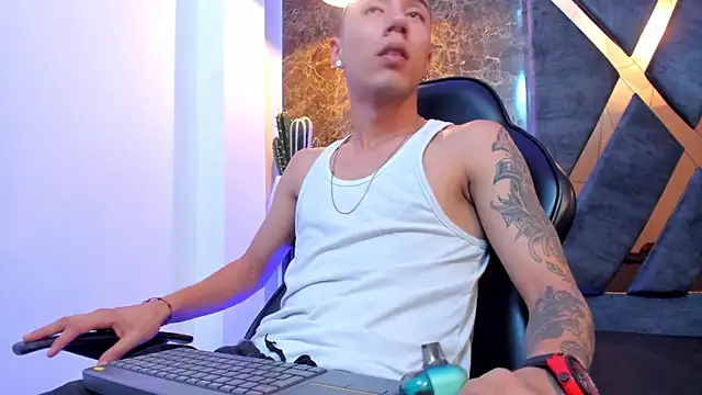 Justin Lakee online show from September 2025 11:50:02 PM