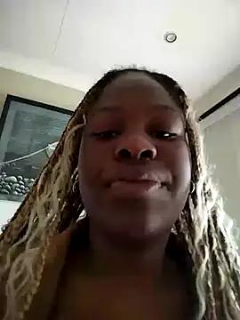 Snapshot of DarkBerryDiamondX chatting on September 2025 10:04:02 AM DarkBerryDiamondX online show from September 2025 10:04:02 AM