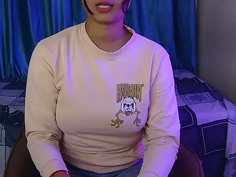 priya-kumari22 online show from October 2025 04:36:01 AM