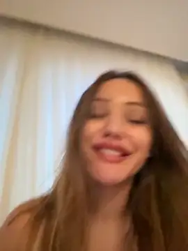dolcetr34 online show from September 2025 04:19:01 PM
