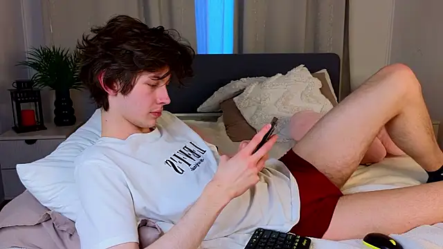  Den1s  online show from February 2026 01:39:01 PM