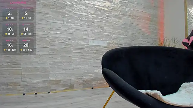 Jelly Bee online show from October 2025 07:36:02 PM