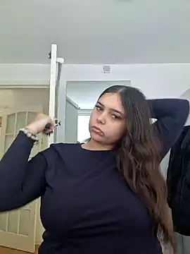 KatieLace online show from September 2025 11:21:02 AM