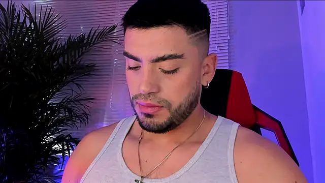 Alexander Diiaz online show from September 2025 12:50:01 PM