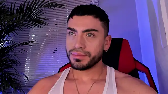 Alexander Diiaz online show from October 2025 11:42:01 AM