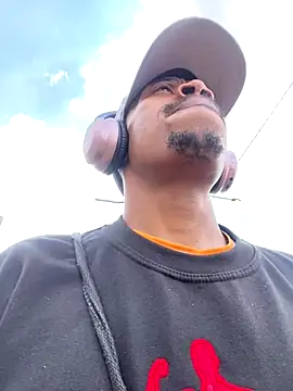 fitsexyman online show from September 2025 10:53:02 AM