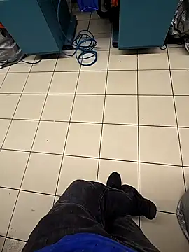 sisman31 online show from October 2025 12:41:02 AM