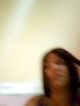 isabella931054 online show from October 2025 04:18:01 PM