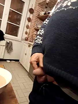 Snapshot of JPB052 chatting on October 2025 05:30:02 AM JPB052 online show from October 2025 05:30:02 AM