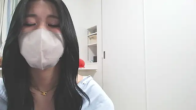 RIKA PAI online show from October 2025 11:28:02 AM