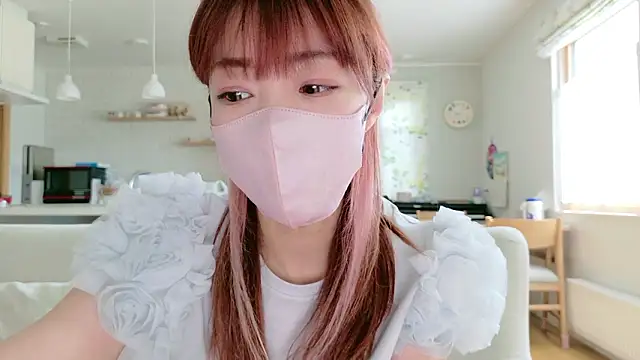 Snapshot of SUZU_1201 chatting on May 2026 12:39:01 AM SUZU 1201 online show from May 2026 12:39:01 AM