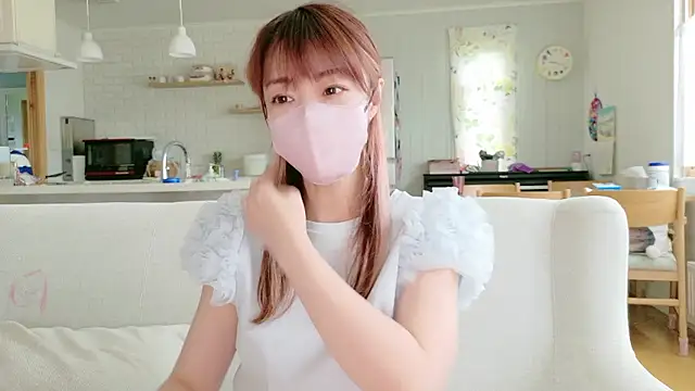 Snapshot of SUZU_1201 chatting on May 2026 12:17:02 AM SUZU 1201 online show from May 2026 12:17:02 AM