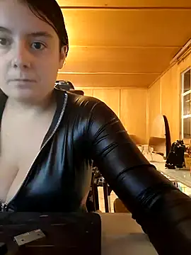 Snapshot of YoungLiisaxx chatting on September 2025 06:11:02 PM YoungLiisaxx online show from September 2025 06:11:02 PM