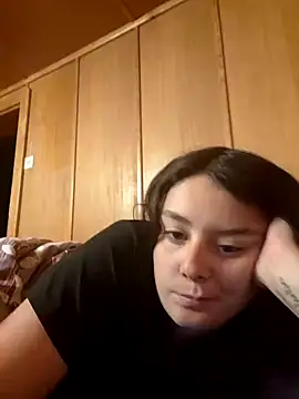 Snapshot of YoungLiisaxx chatting on October 2025 05:30:01 AM YoungLiisaxx online show from October 2025 05:30:01 AM