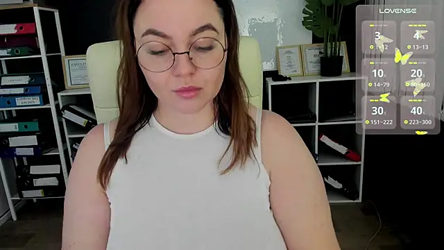  feel me  online show from December 2025 02:06:02 AM