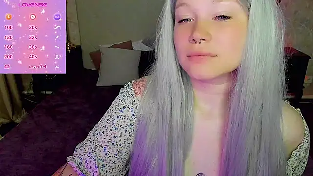 Snapshot of Diana_Dream chatting on September 2025 07:36:01 PM Diana Dream online show from September 2025 07:36:01 PM