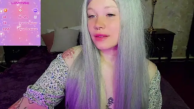 Snapshot of Diana_Dream chatting on September 2025 08:20:02 PM Diana Dream online show from September 2025 08:20:02 PM