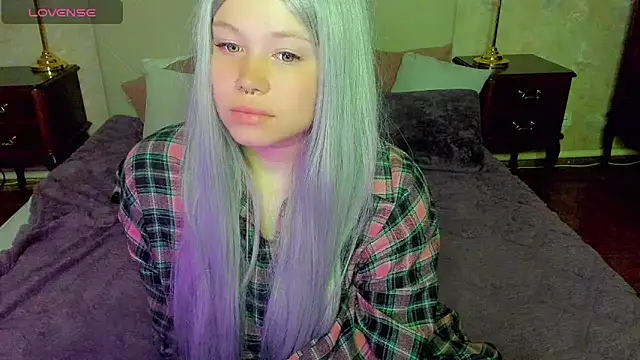 Snapshot of Diana_Dream chatting on September 2025 07:48:01 PM Diana Dream online show from September 2025 07:48:01 PM