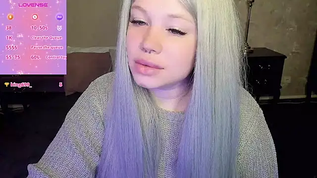 Snapshot of Diana_Dream chatting on October 2025 07:23:02 PM Diana Dream online show from October 2025 07:23:02 PM