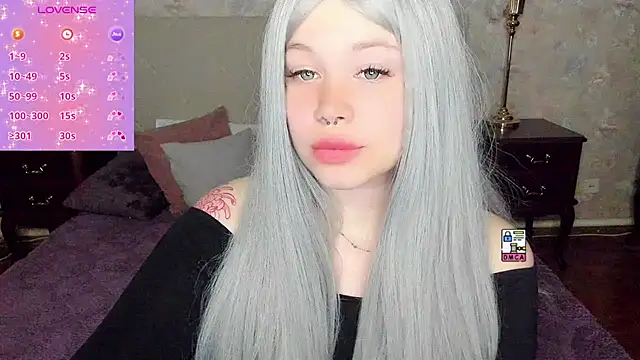 Snapshot of Diana_Dream chatting on October 2025 08:18:01 PM Diana Dream online show from October 2025 08:18:01 PM