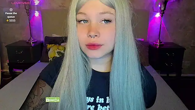 Snapshot of Diana_Dream chatting on October 2025 10:12:01 PM Diana Dream online show from October 2025 10:12:01 PM