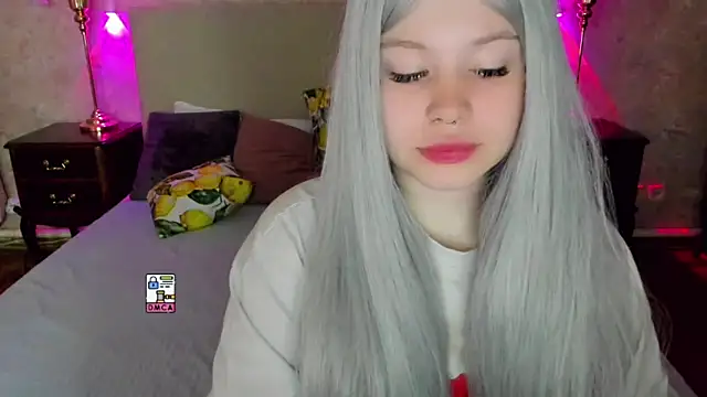 Snapshot of Diana_Dream chatting on October 2025 08:10:01 PM Diana Dream online show from October 2025 08:10:01 PM