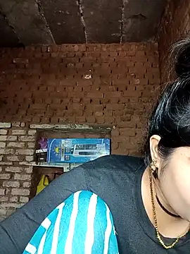 Snapshot of Priya_tyagi chatting on September 2025 09:09:01 AM Priya tyagi online show from September 2025 09:09:01 AM
