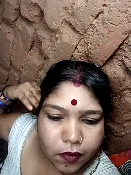 Snapshot of Priya_tyagi chatting on September 2025 10:59:01 AM Priya tyagi online show from September 2025 10:59:01 AM