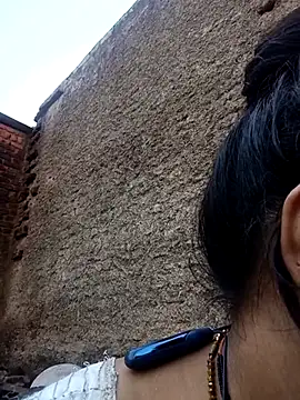 Snapshot of Priya_tyagi chatting on September 2025 11:11:01 AM Priya tyagi online show from September 2025 11:11:01 AM