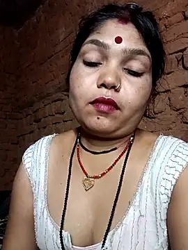 Priya tyagi online show from September 2025 06:45:01 PM