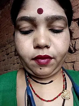 Priya tyagi online show from September 2025 07:30:02 PM